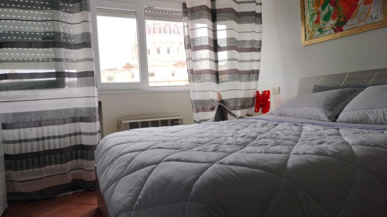 Nice Room In The Center Of Рим Экстерьер фото
