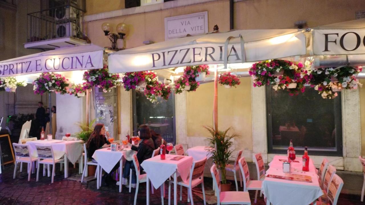 Nice Room In The Center Of Рим Экстерьер фото